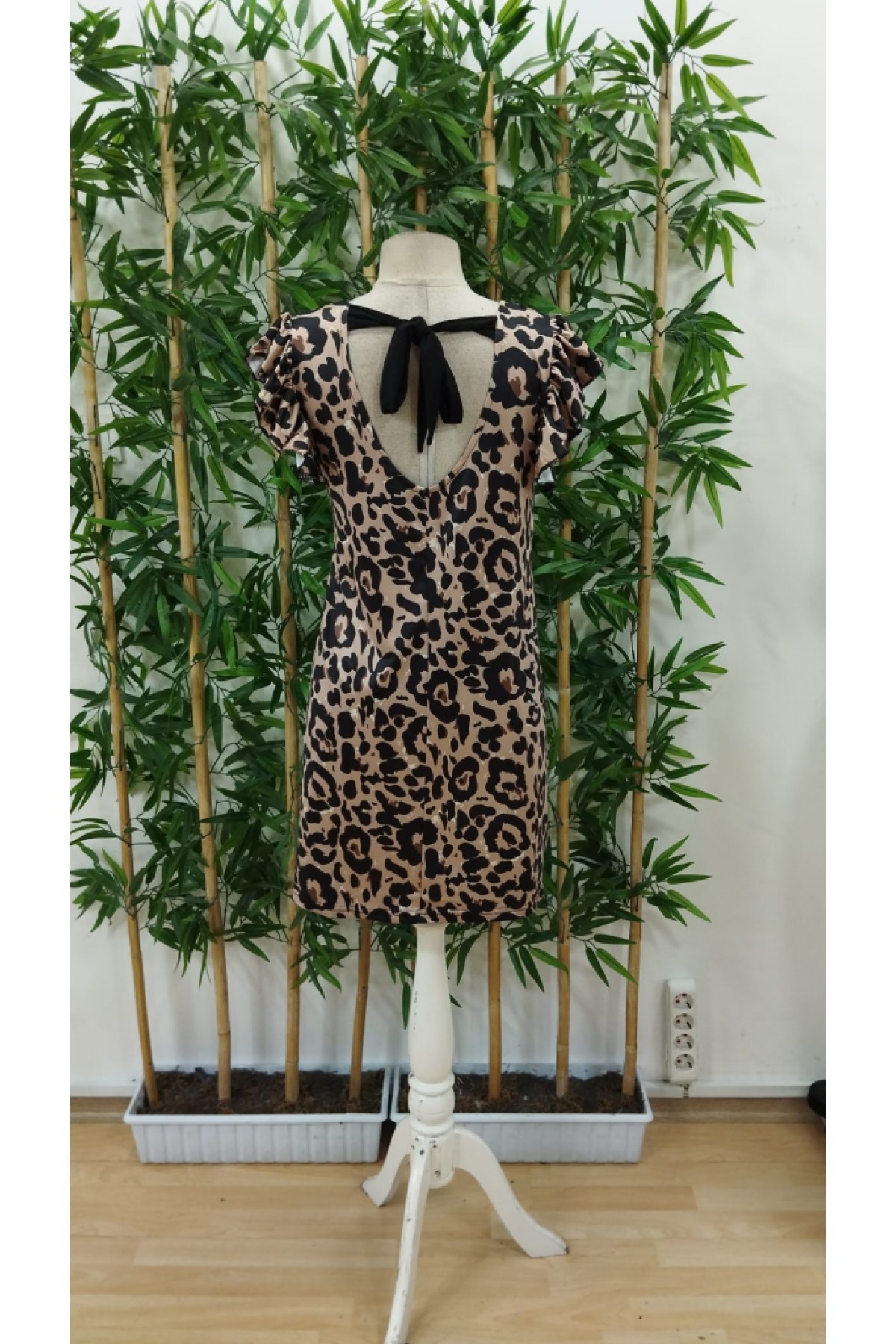 Kadın Kısa Kollu Fırfır Detay Arkadan Bağlamalı Leopar Desen Süprem Elbise, 38347